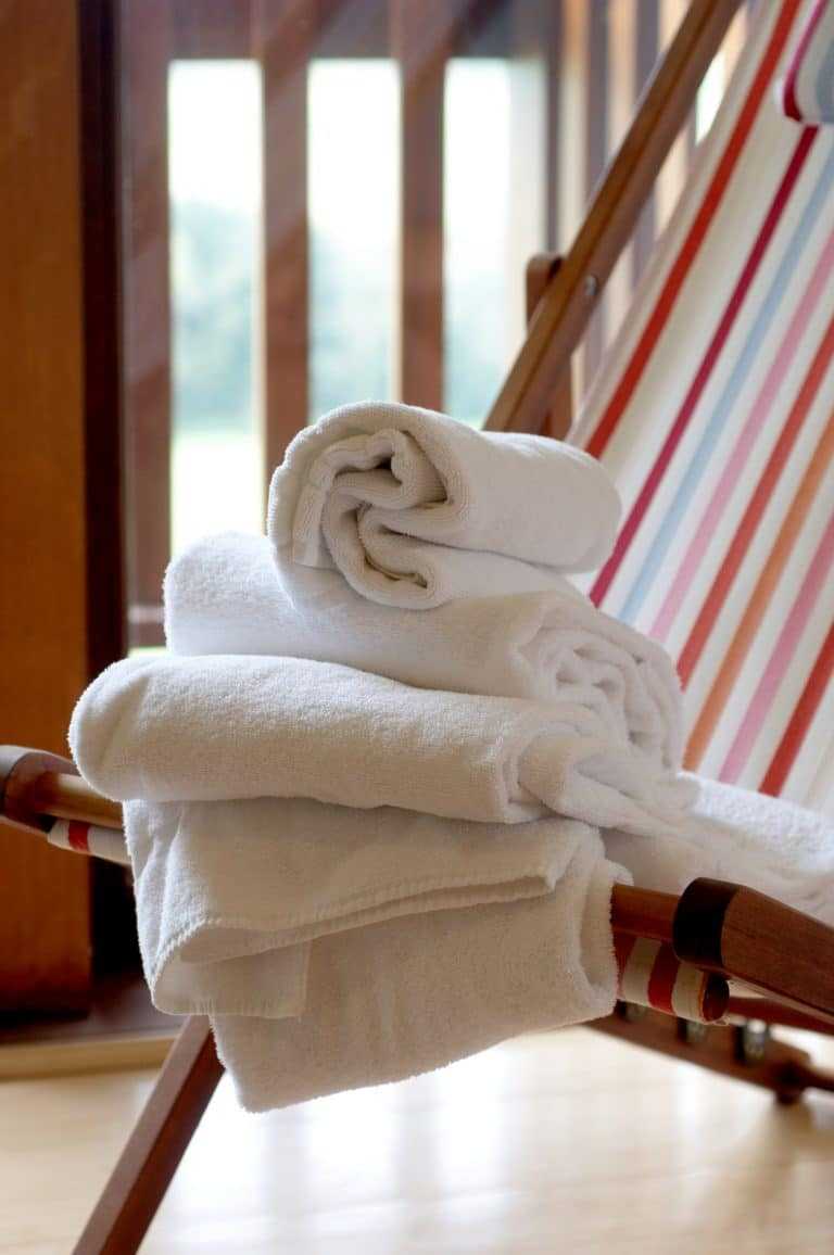 serviette toilette vacances week end baie de somme scaled